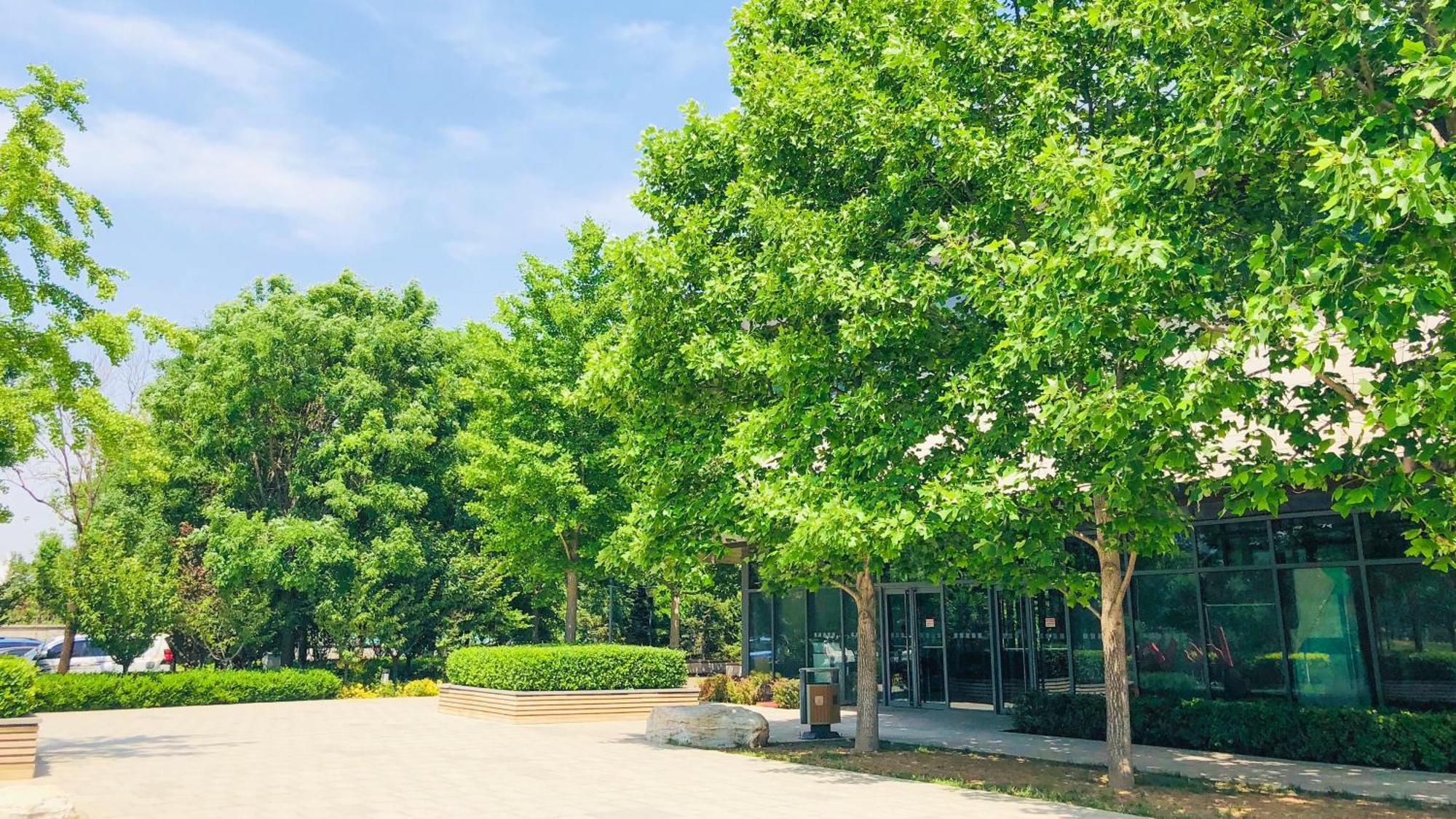 Holiday Inn Beijing Shijingshan Parkview By Ihg Exterior photo
