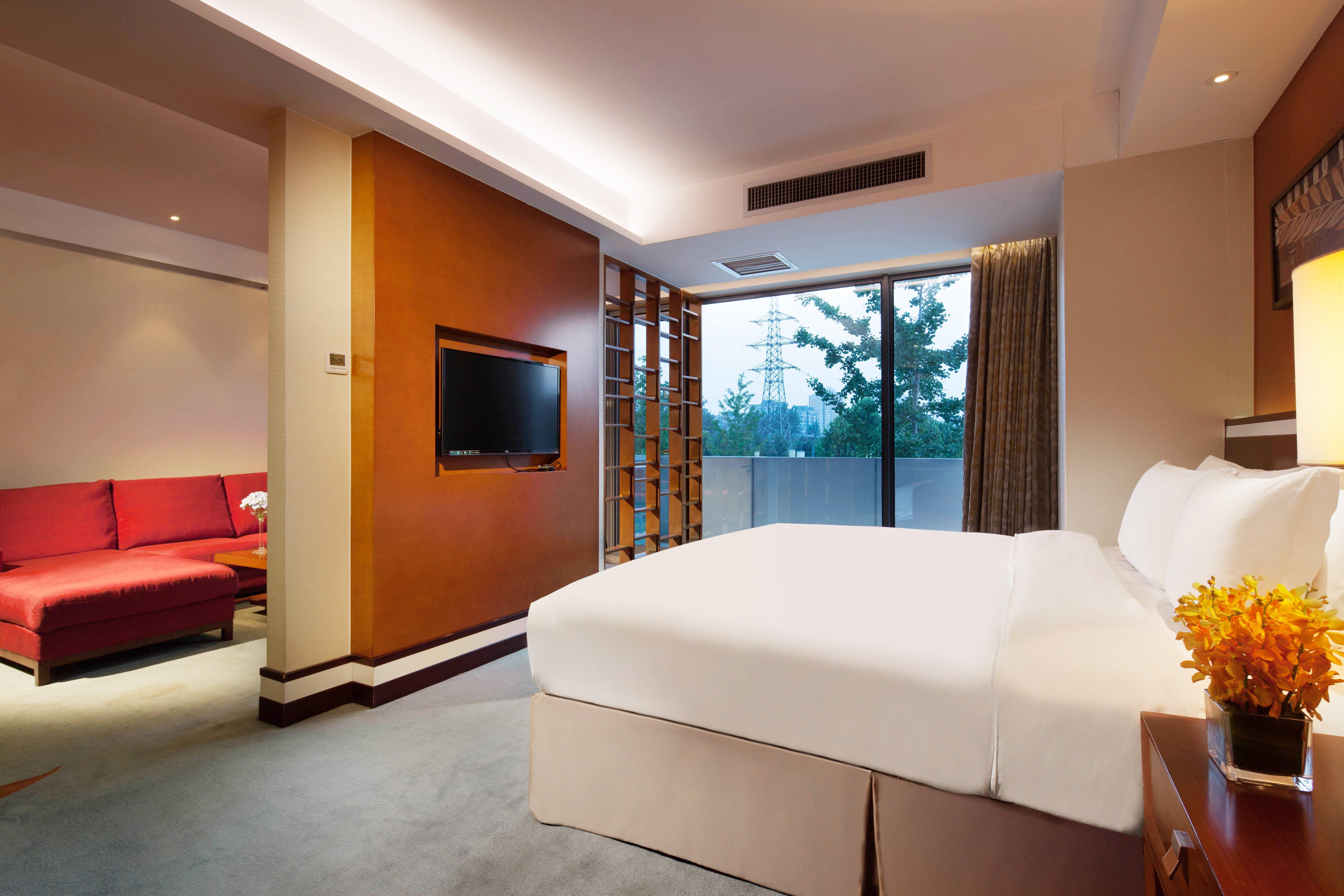 Holiday Inn Beijing Shijingshan Parkview By Ihg Exterior photo